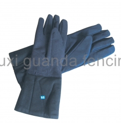 Coach Glove In Black